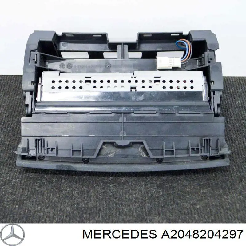 Дисплей бортового компьютера Mercedes 2048204297
