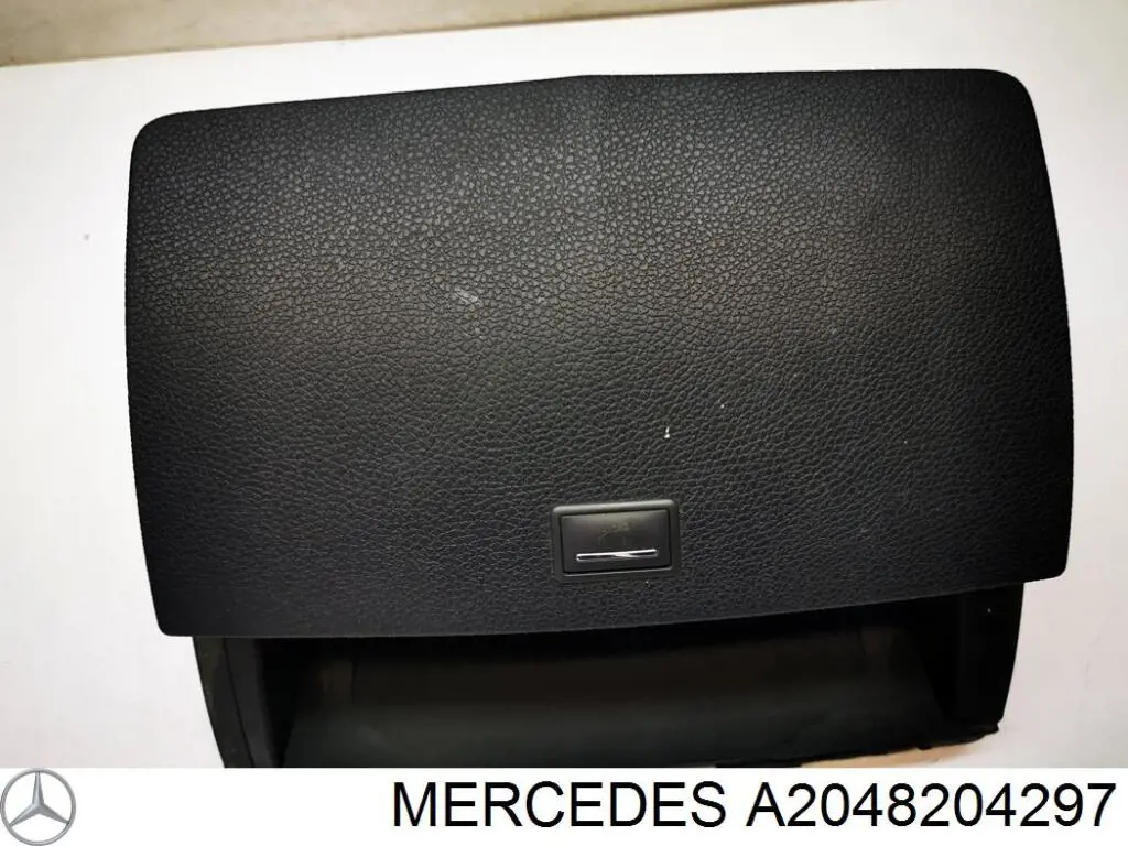 Дисплей многофункциональный 2048204297 Mercedes