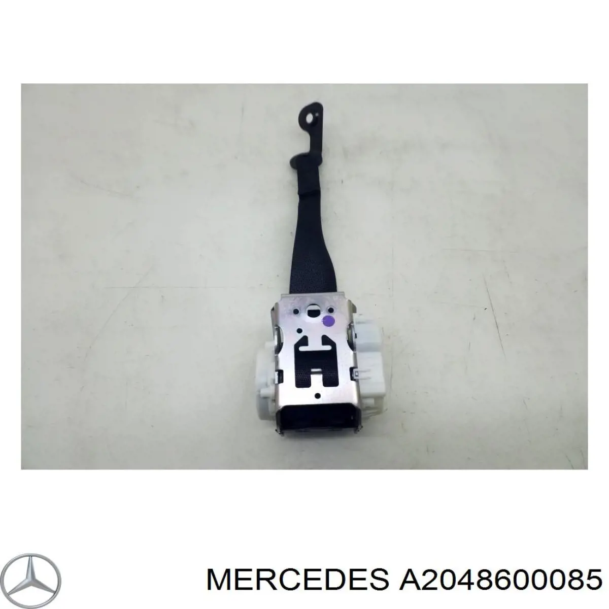 Ремень безопасности задний центральный Mercedes A2048600085 цена, от 28.10 USD