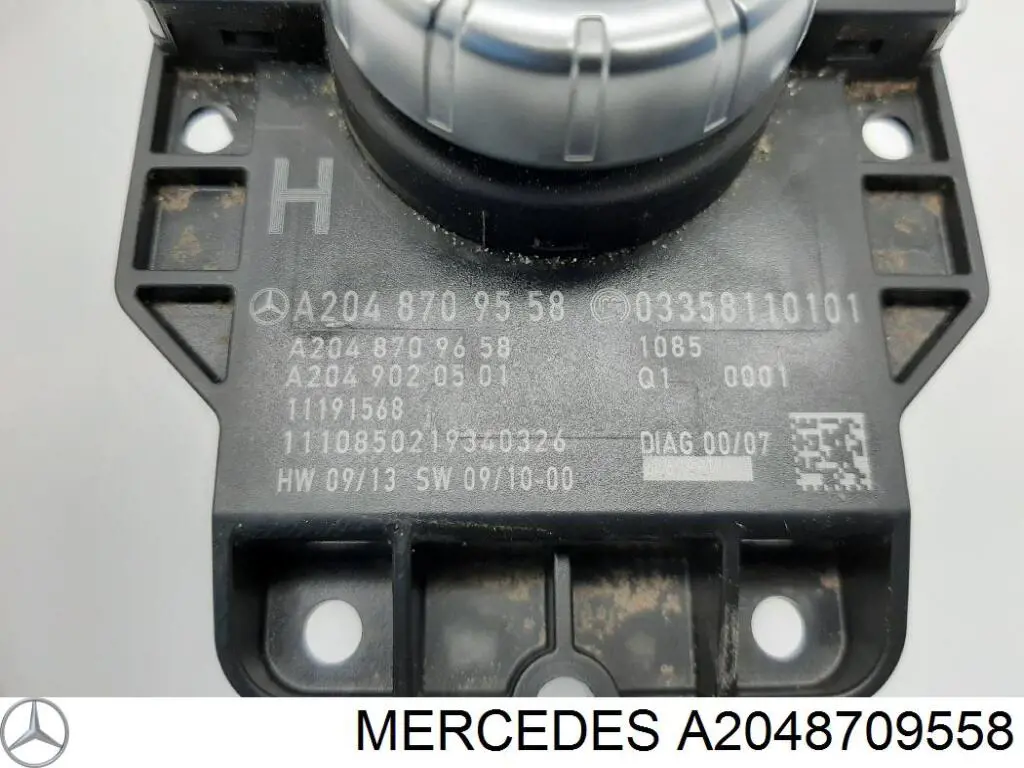 Многофункциональный джойстик управления на Mercedes C (W204)