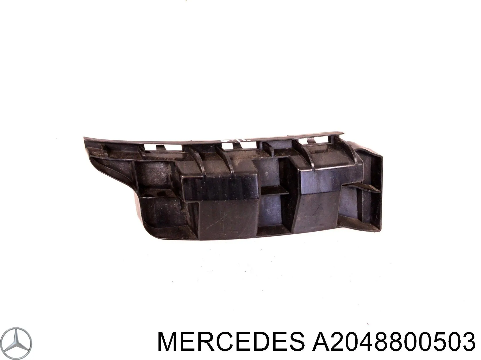 Купить 2048800503 Mercedes Левый кронштейн крепления бампера заднего