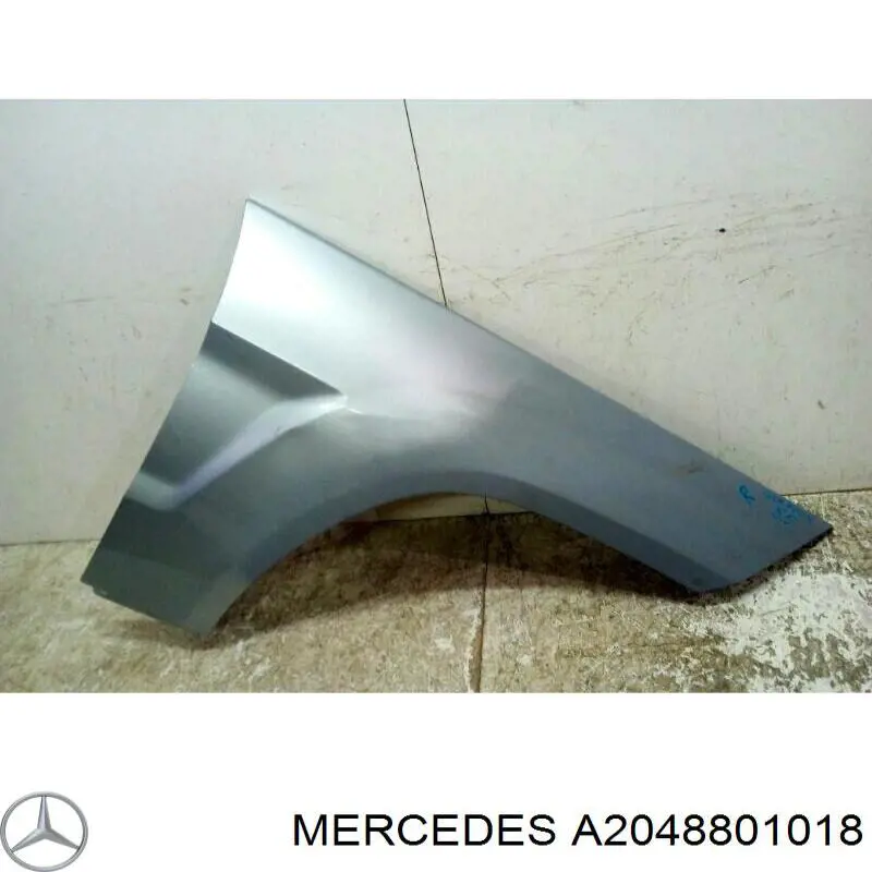 A2048801018 Mercedes крыло переднее правое