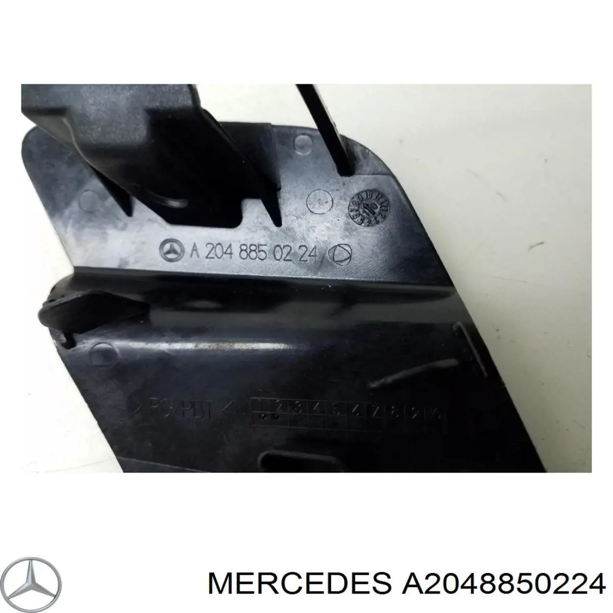Купить A20488502249775 Mercedes Заглушка буксировочного крюка