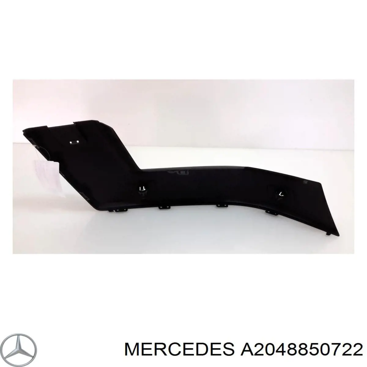 A2048850722 Mercedes Молдинг бампера переднего левый