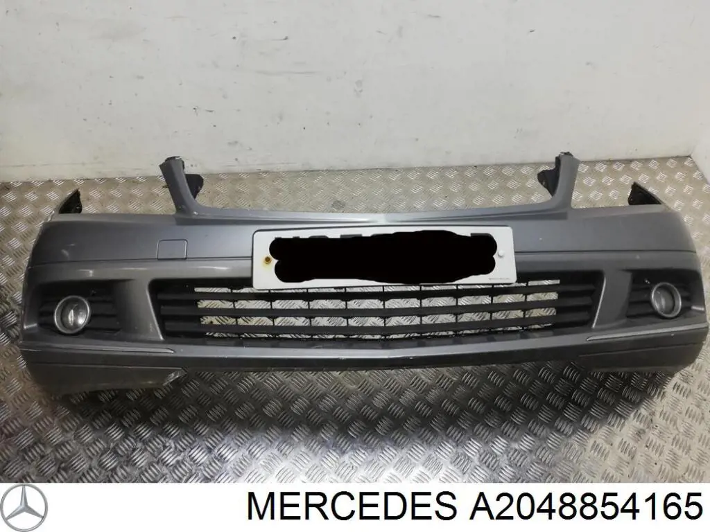 Крепление бампера на Mercedes C (W204)