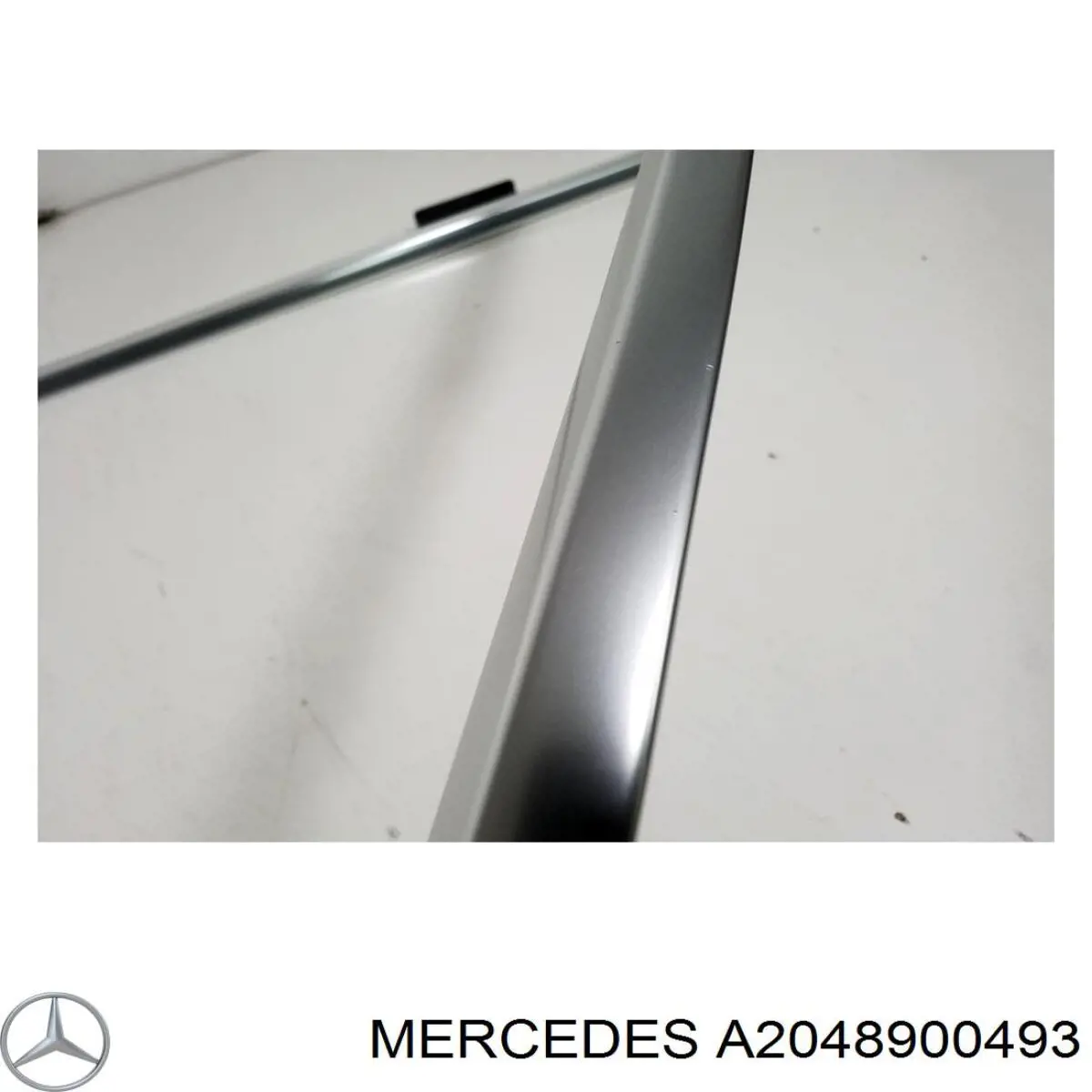 Купить A2048900493 Mercedes Рейлинг крыши правый