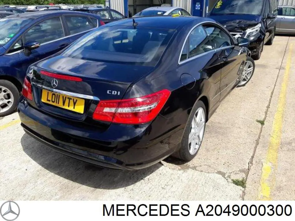 Блок управления мультимедийный Mercedes A2049000300 цена, от 17.78 USD