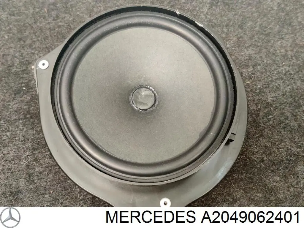Купить 2049062401 Mercedes Динамик передней двери
