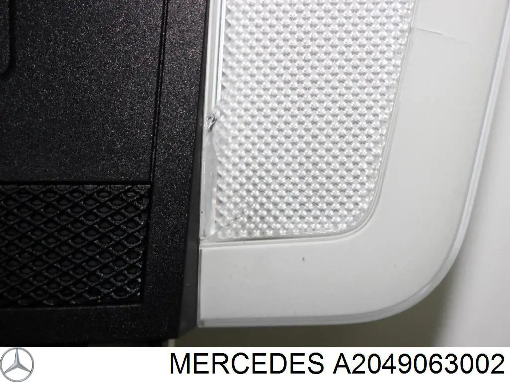 Купить A20490630027E94 Mercedes Плафон салона