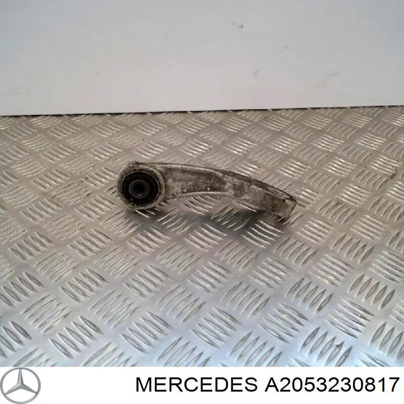 Купить A2053230817 Mercedes Солдатик стабилизатора, переднего, правый