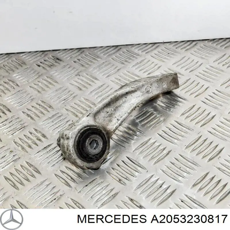Купить A2053230817 Mercedes Солдатик стабилизатора, переднего, правый