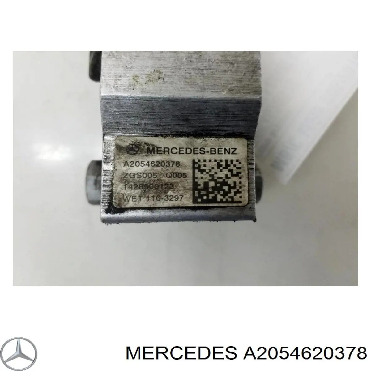 Купить 2054620378 Mercedes Вал рулевой колонки