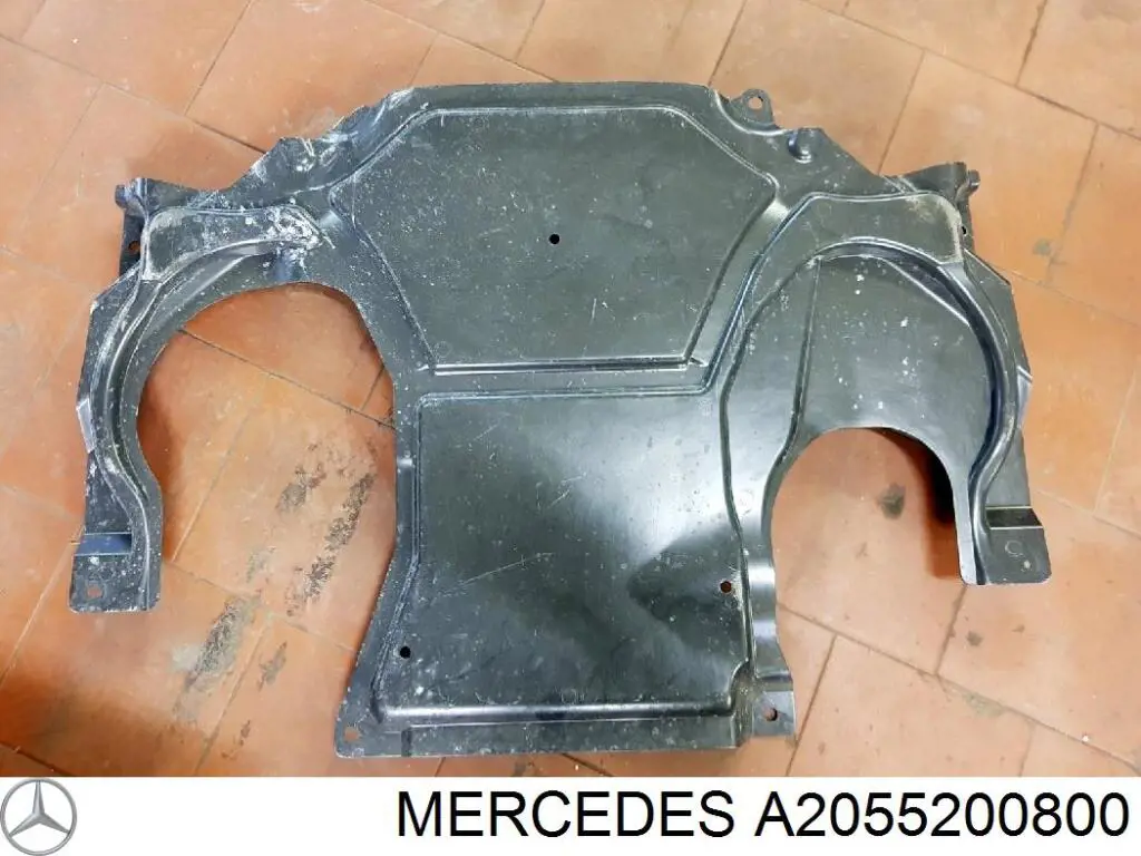 Защита двигателя передняя A2055200800 Mercedes
