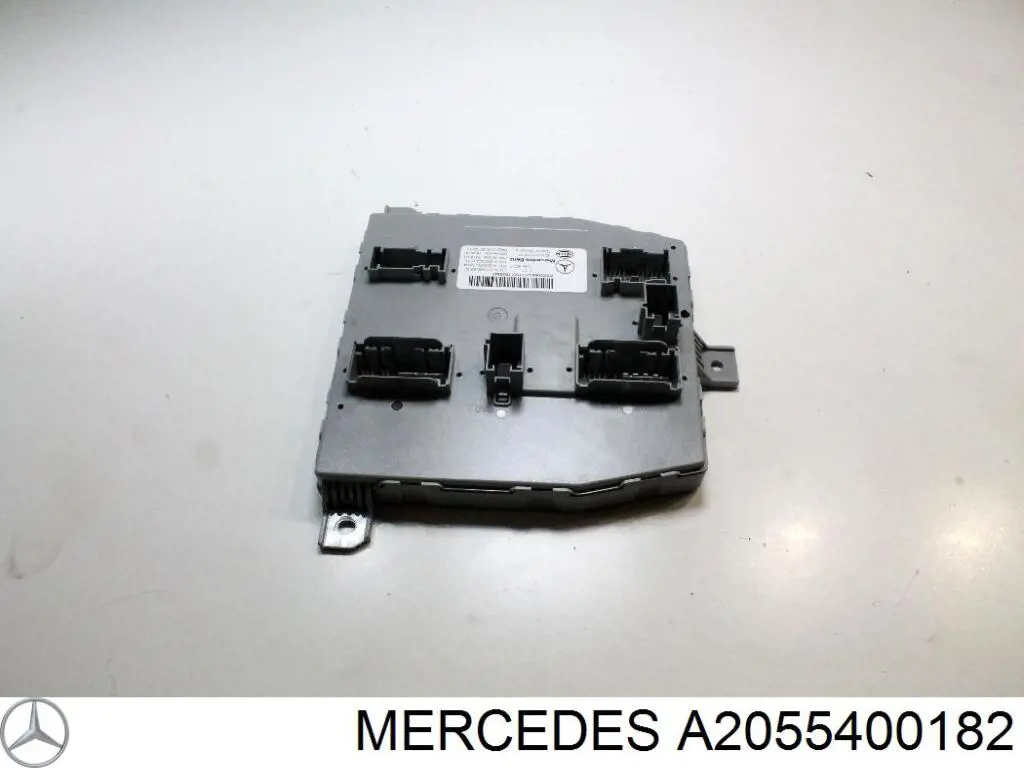 Крышка блока предохранителей Mercedes A2055402428 цена, от 8.89 USD