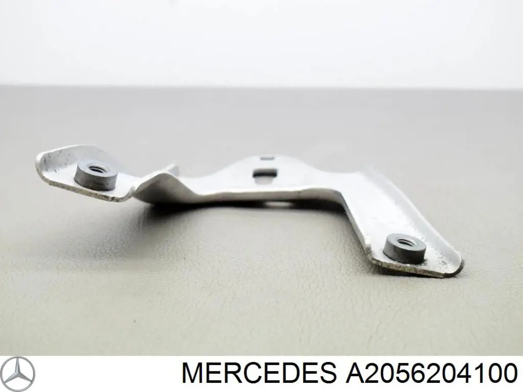 Купить 2056204100 Mercedes Кронштейн бампера переднего правый