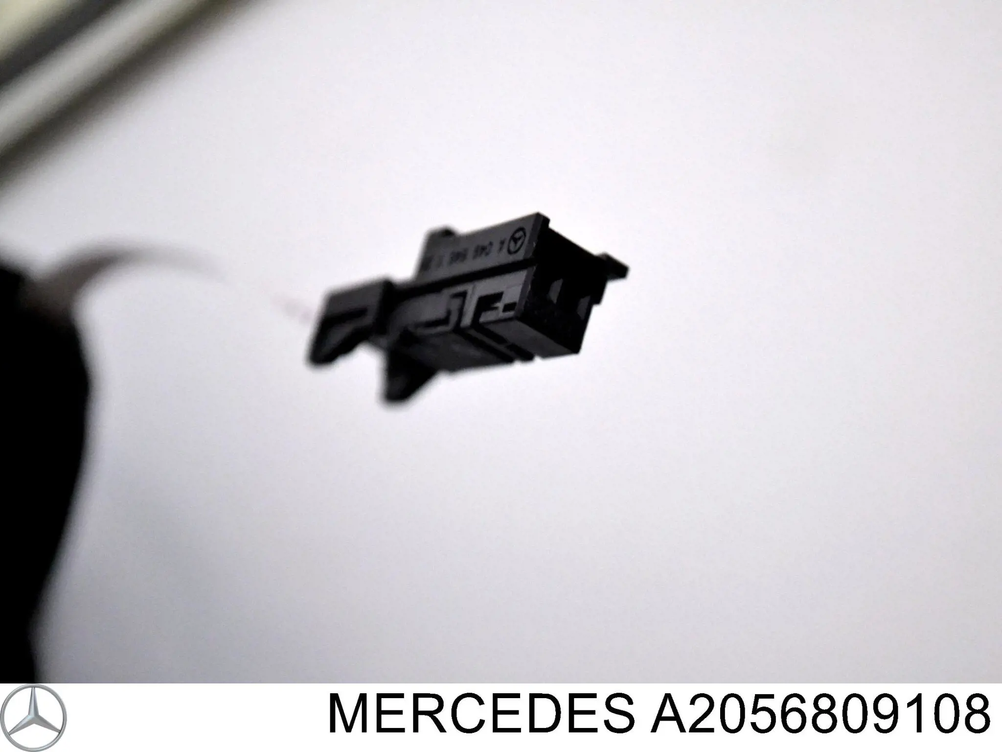  Mercedes A2056809108 цена, от 73.42 USD
