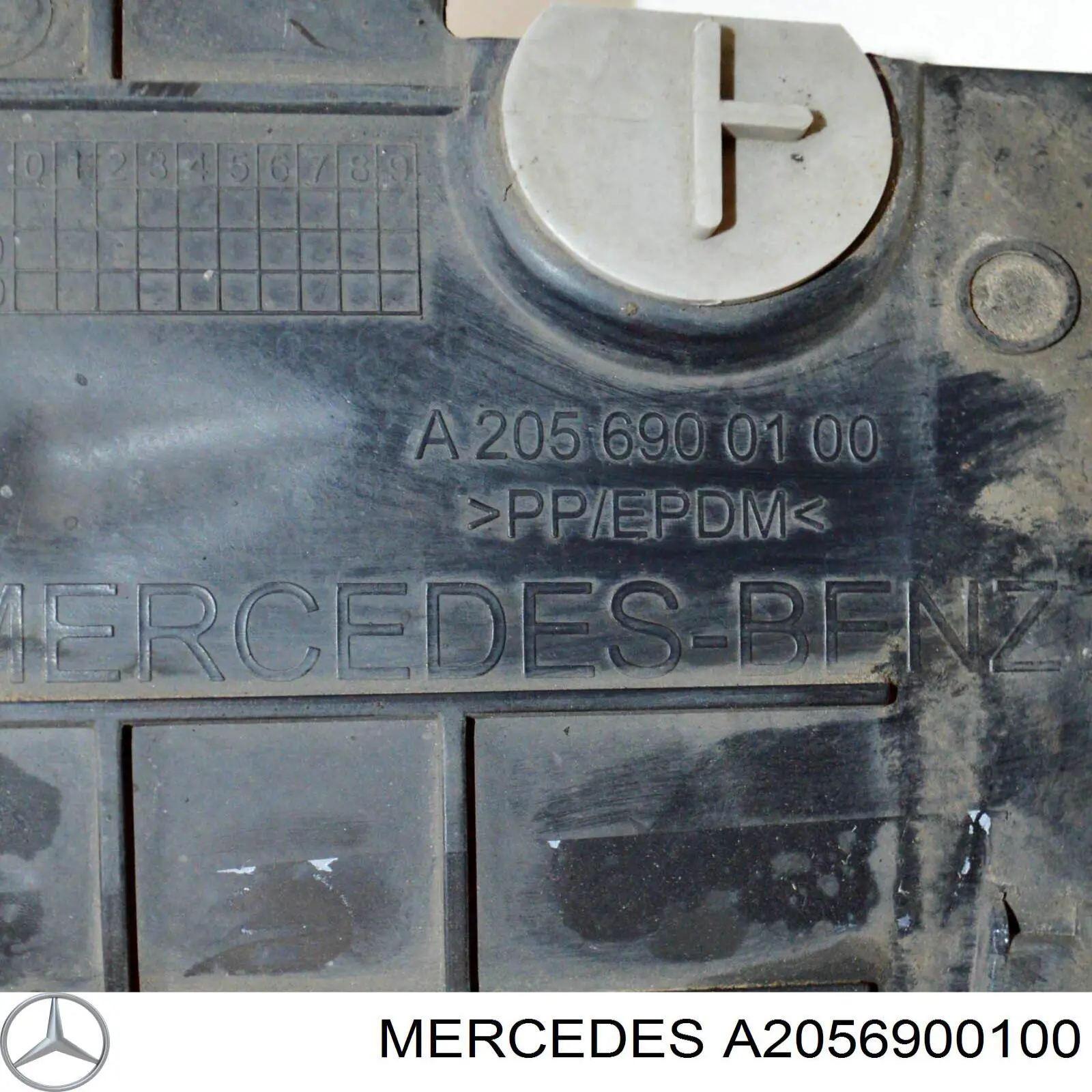 Лючок подкрылка переднего левого 1006960 Autotechteile