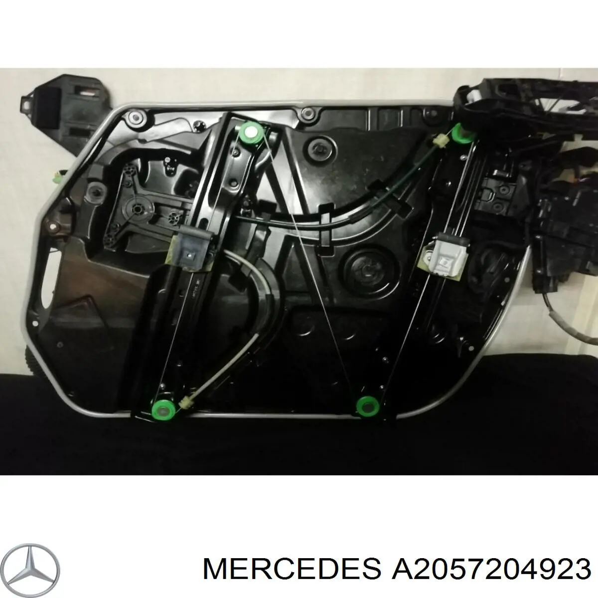 Стеклоподъемник передней двери Mercedes A2057204923