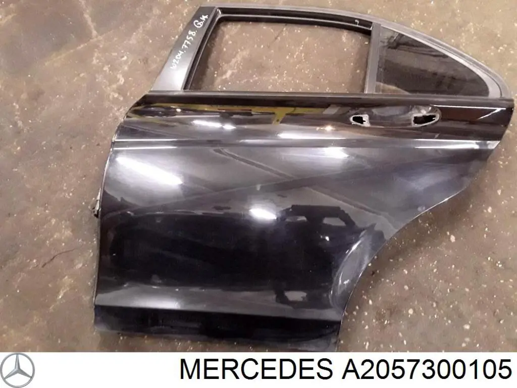 Купить Дверь задняя левая Мерседес-бенц Ц  W205