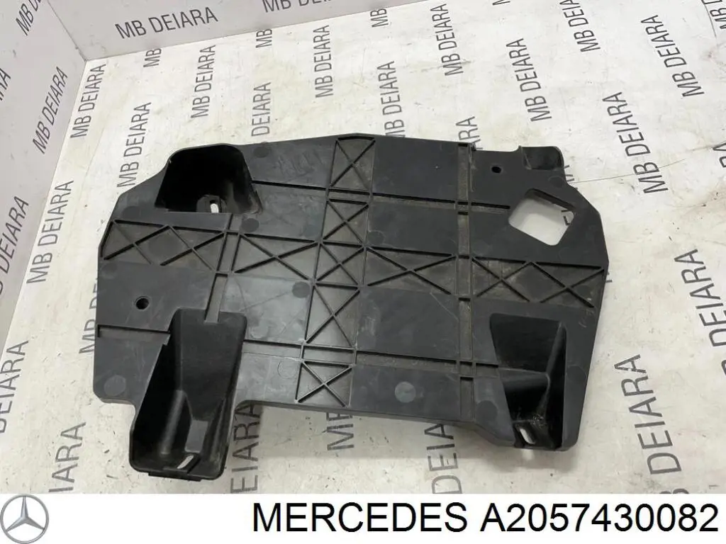 Накладка на крышку багажника Bapmic BF0113680001 цена, от 57.36 USD