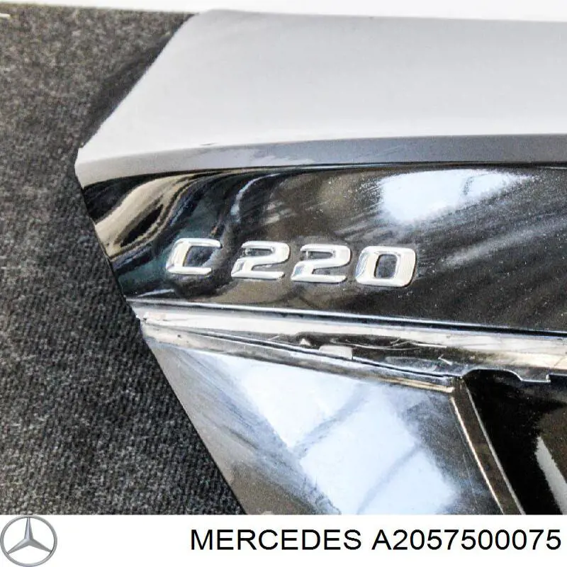 Купить A2057500075 Mercedes Крышка багажника