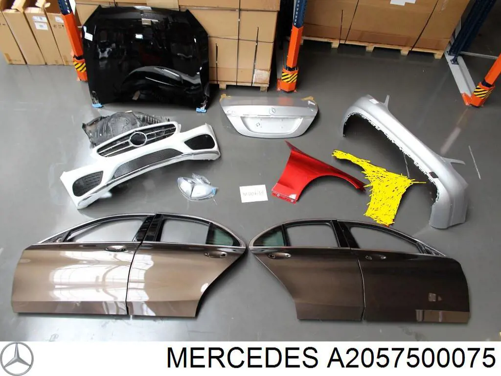Крышка багажника A2057500075 Mercedes