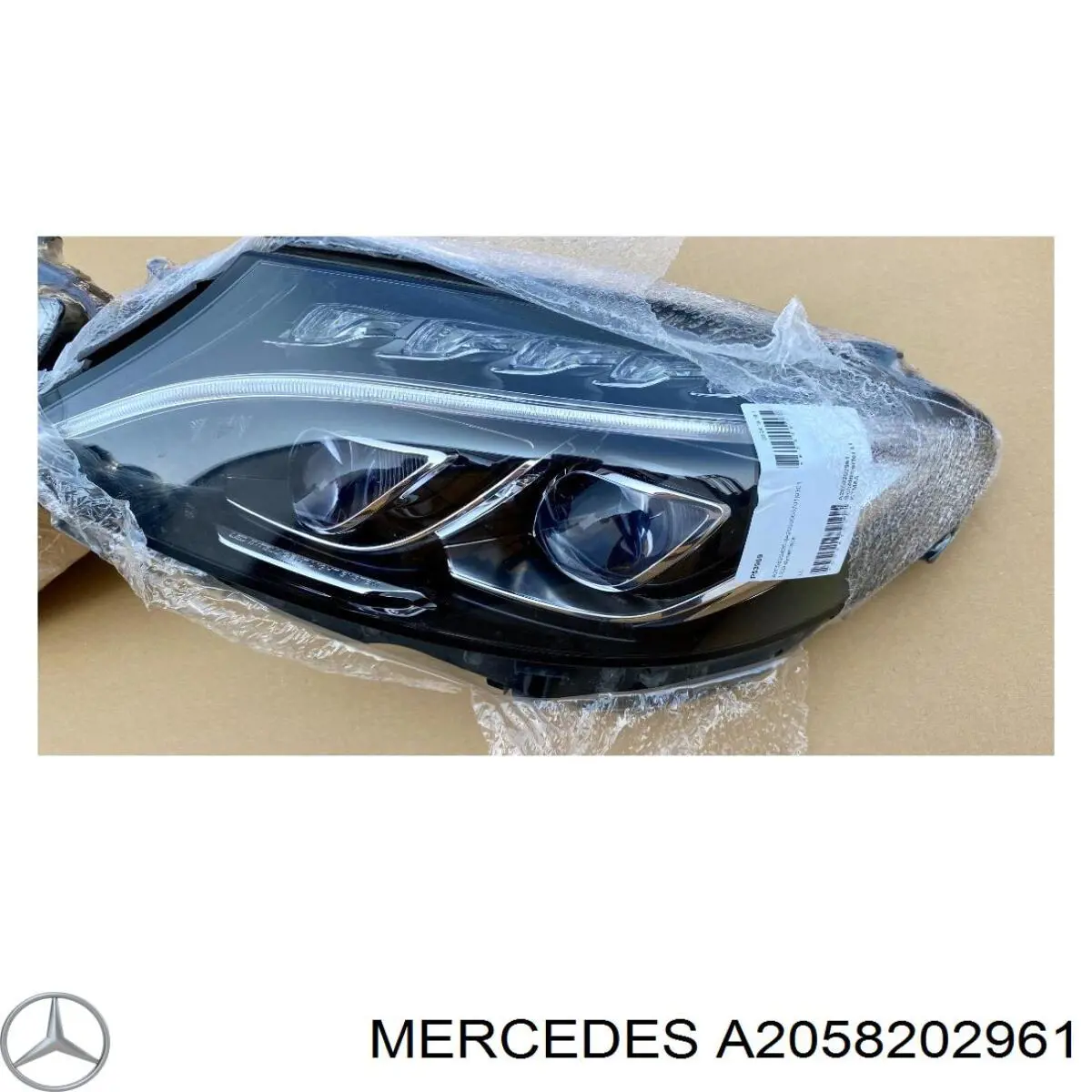 Фара левая A2058202961 Mercedes