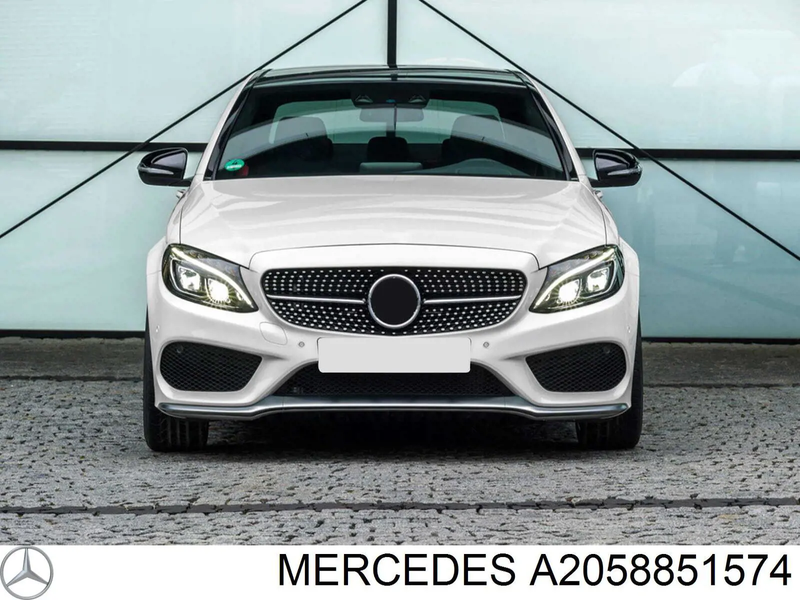 Накладка бампера переднего центральная A2058851574 Mercedes