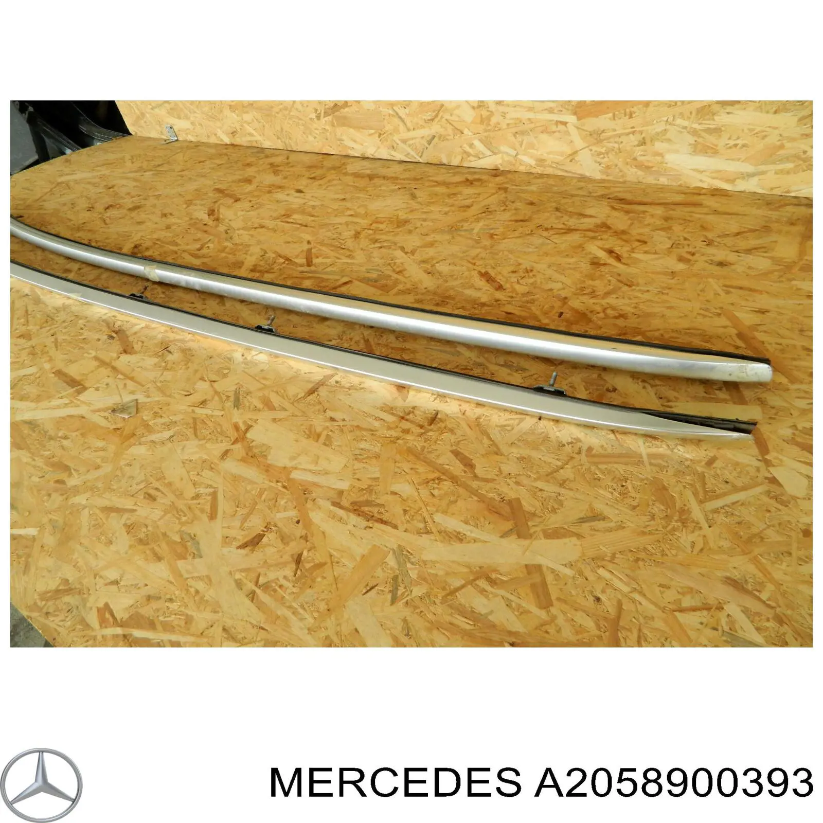 Рейлинг крыши левый Mercedes A2058900393 цена, от 118.55 USD