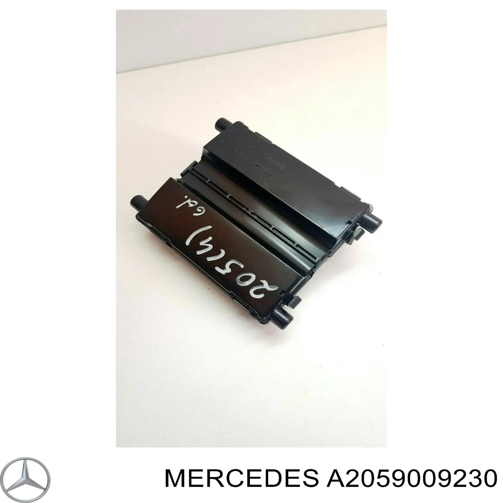  Mercedes A2059009230 цена, от 28.22 USD