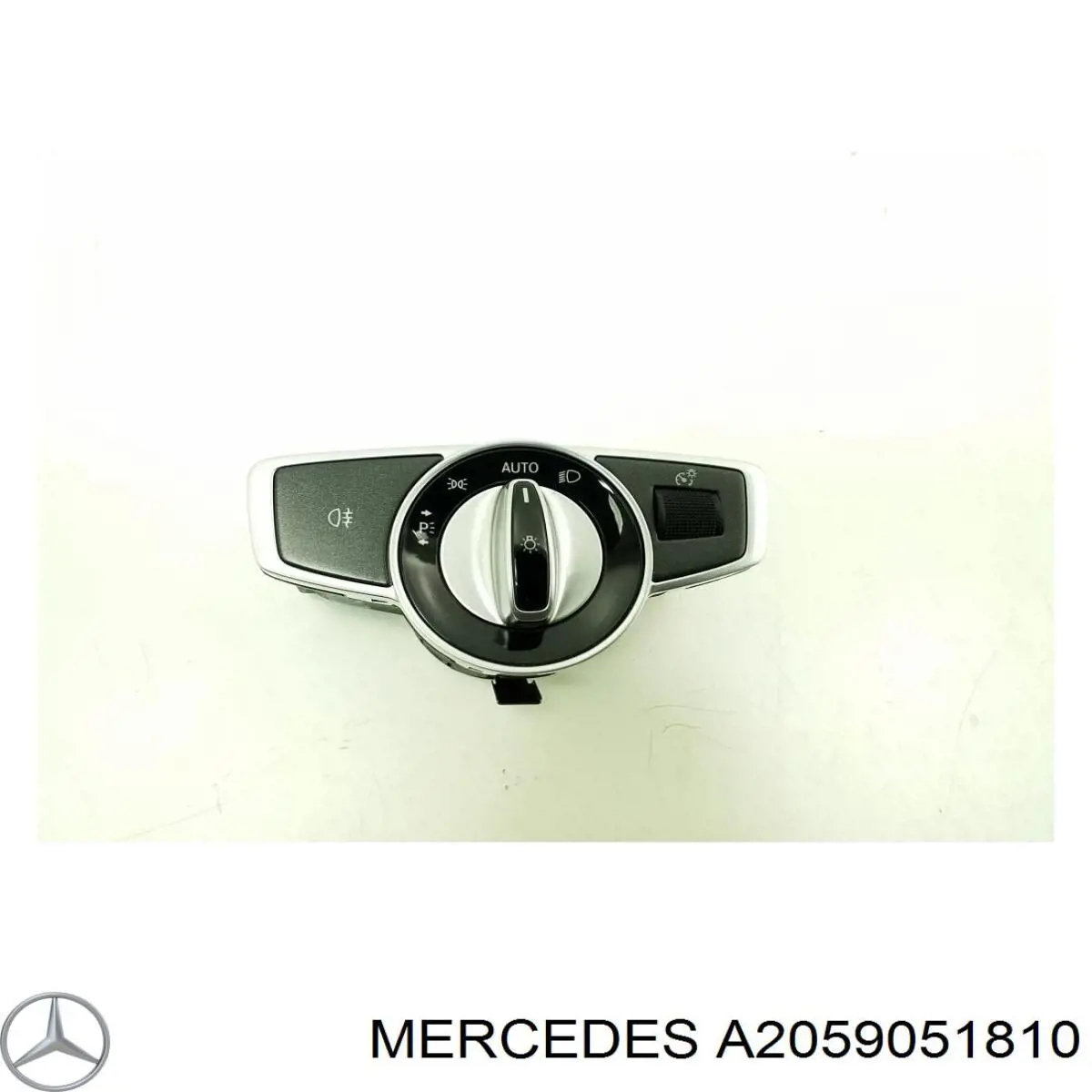 Переключатель света фар на "торпедо" A20590570079J01 Mercedes
