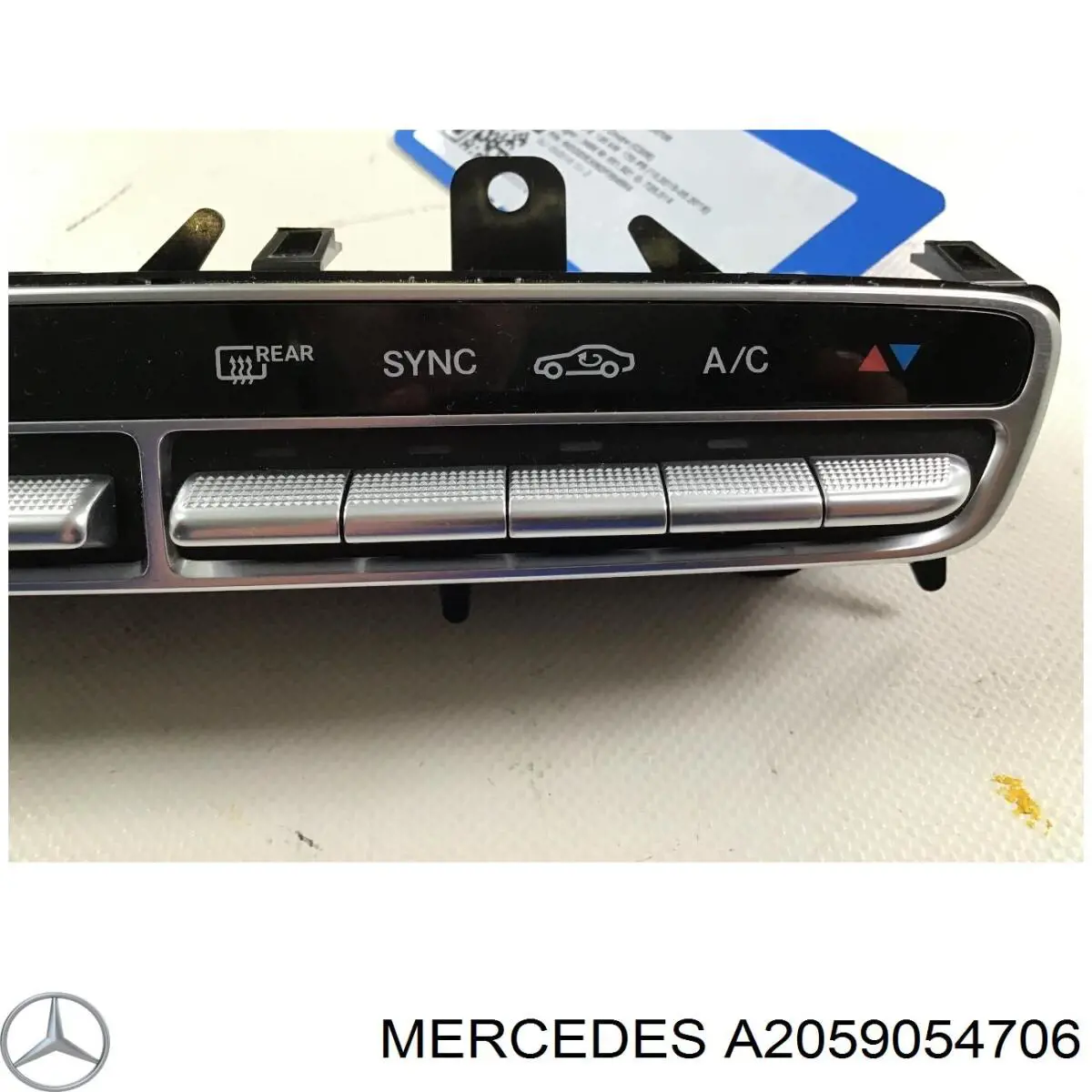 Блок управления печкой на Mercedes GLC (X253)