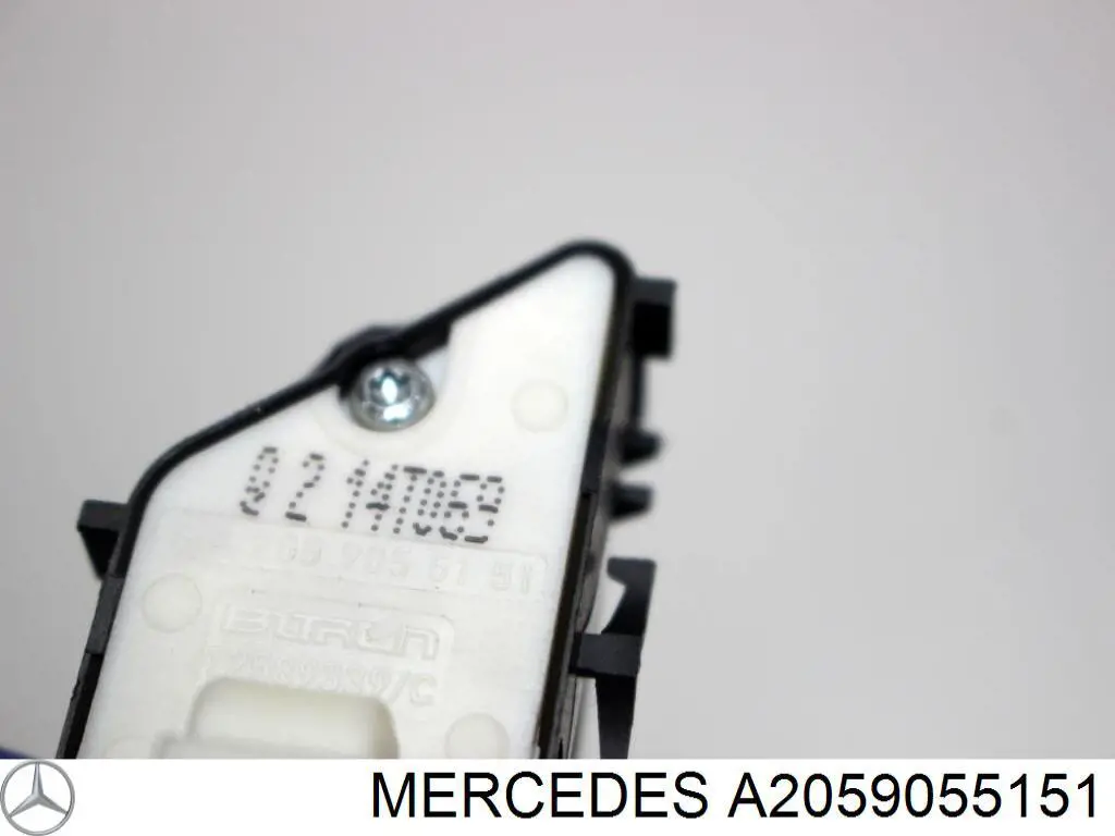  Mercedes A2059055151 цена, от 11.71 USD