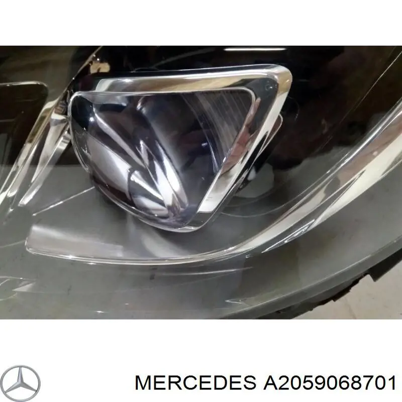 Фара левая A2059068701 Mercedes