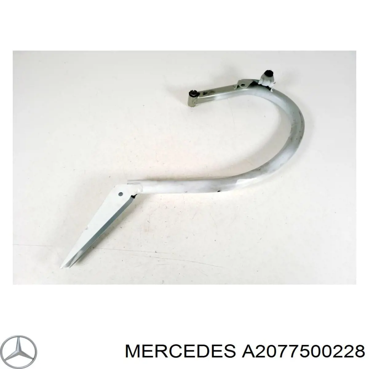 Шарнир крышки багажника Mercedes A2077500228 цена, от 18.62 USD