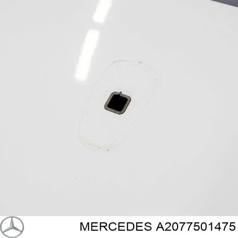 Купить A2077501475 Mercedes Крышка багажника