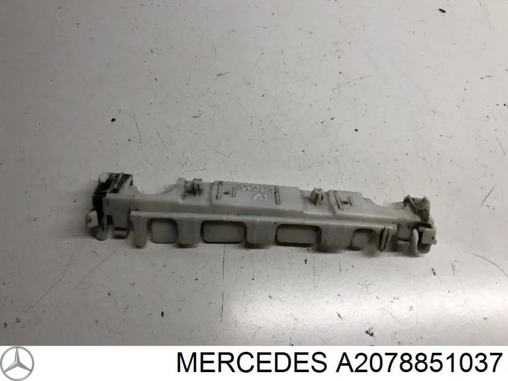 A2078851037 Mercedes 
