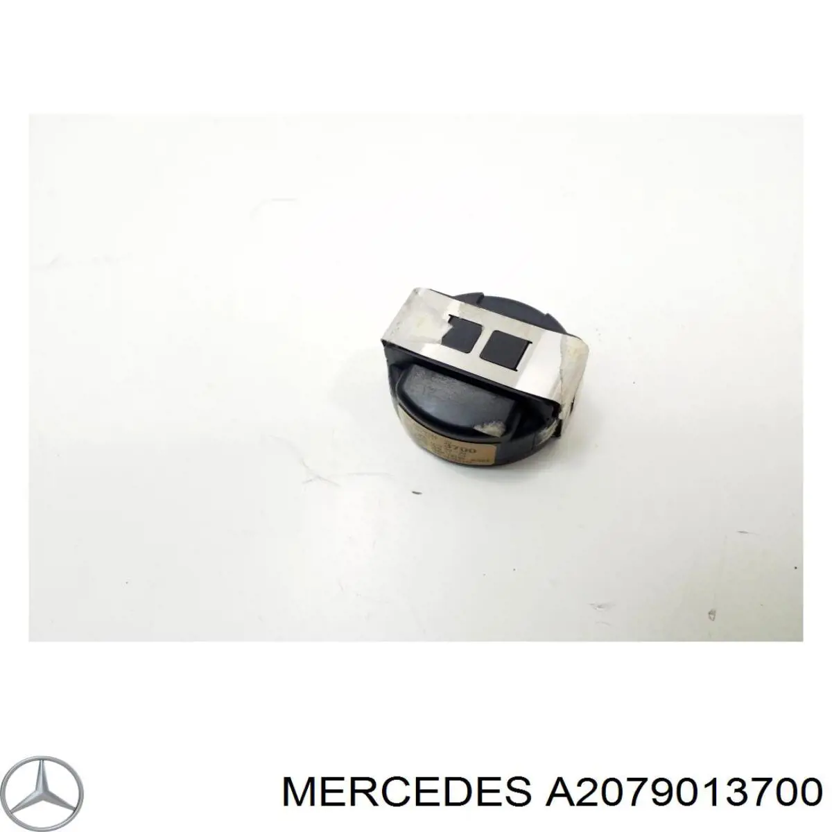 Купить A2079013700 Mercedes 
