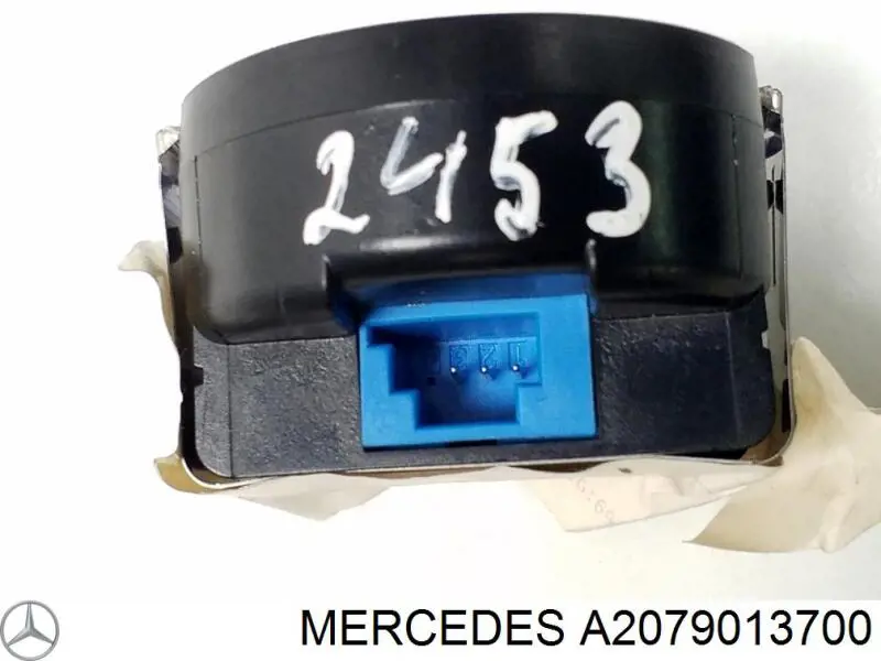  A2079013700 Mercedes