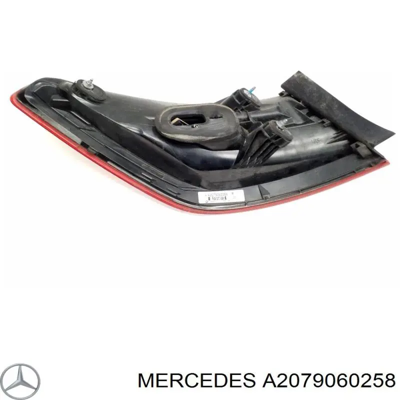 Купить 2079060258 Mercedes Задняя правая фара