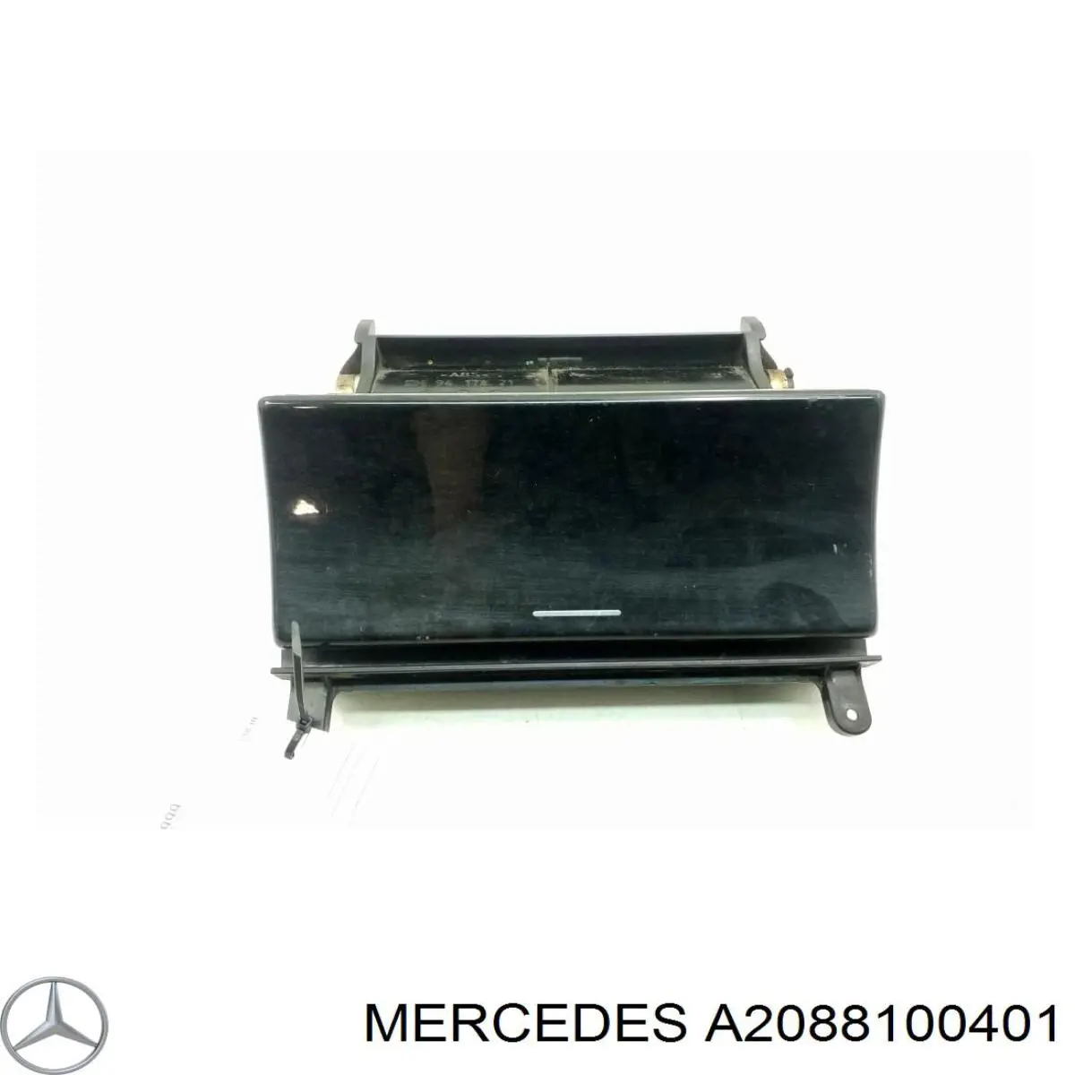Футляр для очков A2088100401 Mercedes