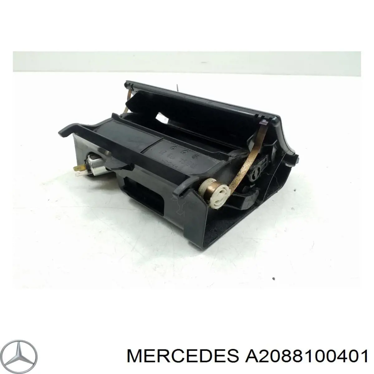 A2088100401 Mercedes Футляр для очков
