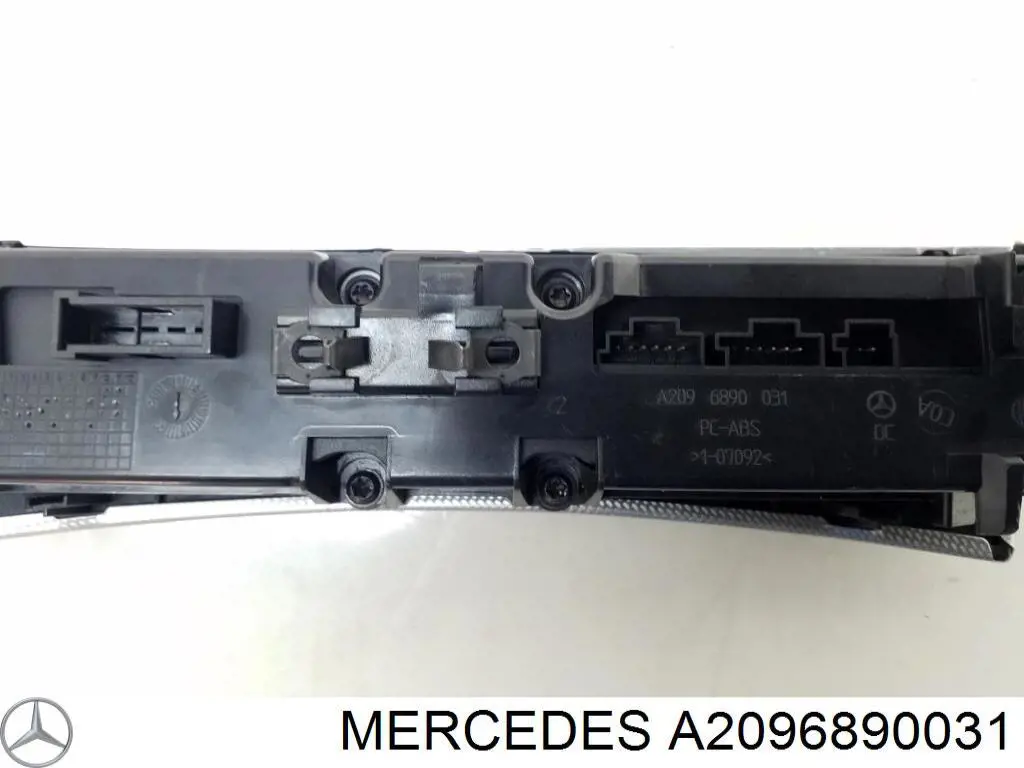  A2096890031 Mercedes