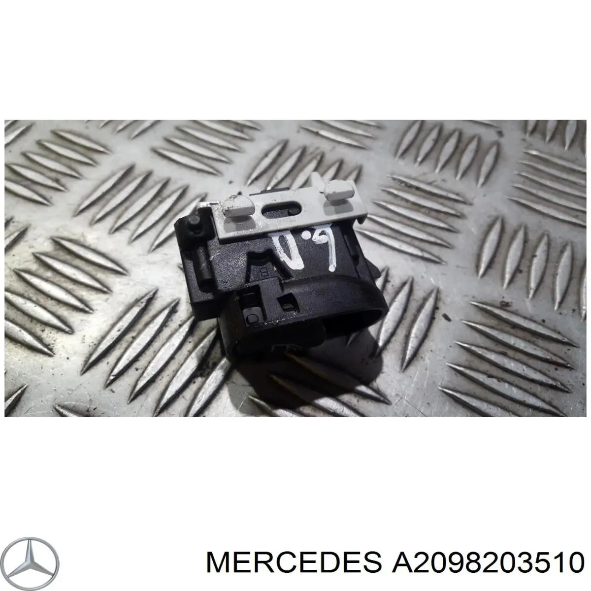  Mercedes 2098203510 цена, от 6.33 USD