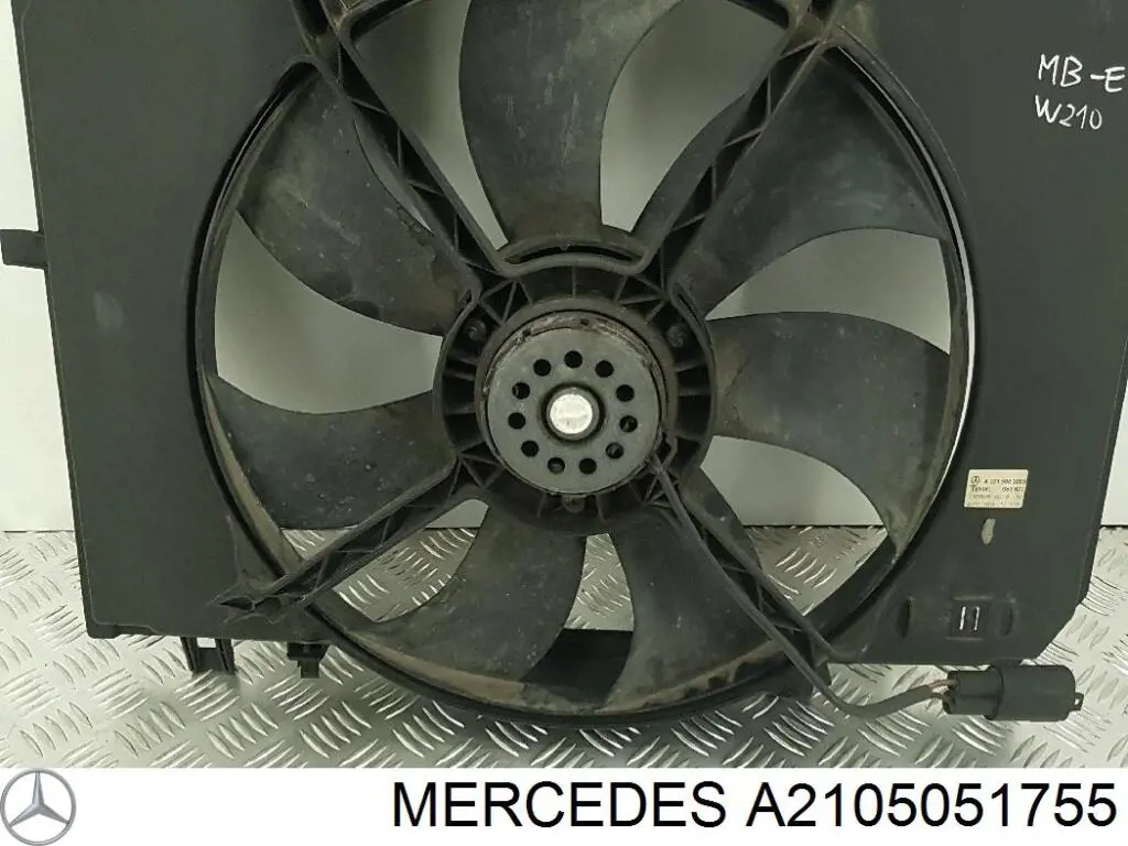 A2105051755 Mercedes difusor do radiador de esfriamento