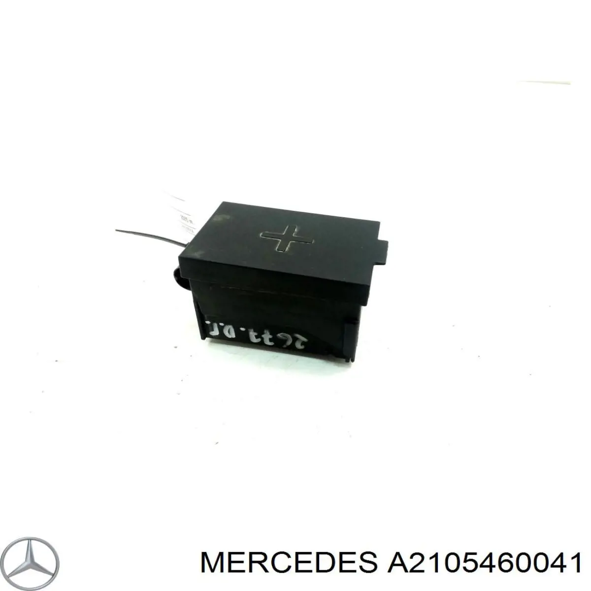 2105460041 Mercedes 