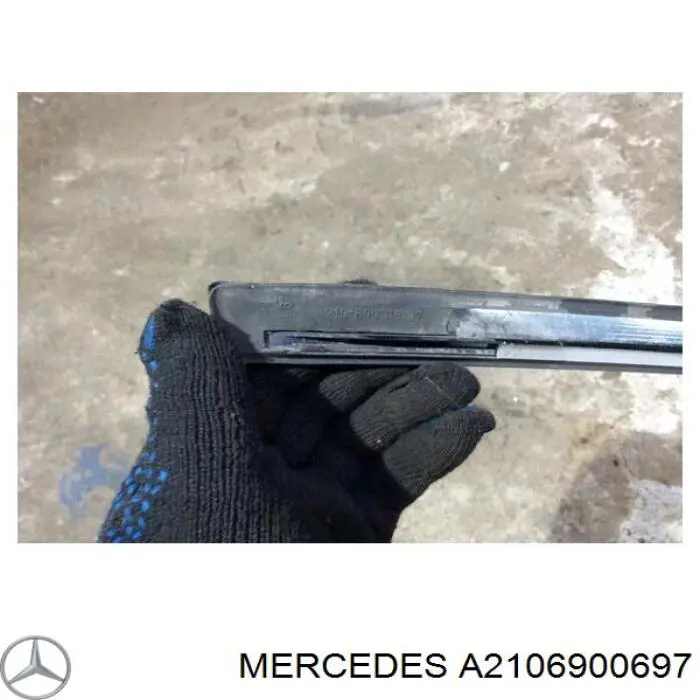  2106900697 Mercedes