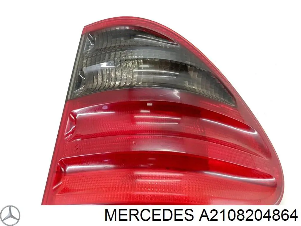 A2108204864 Mercedes lanterna traseira direita externa