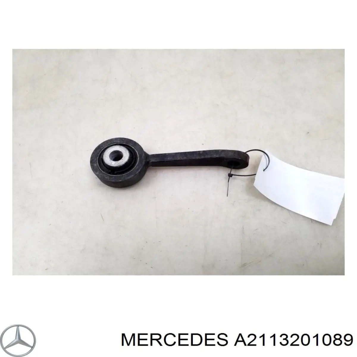 Купить A2113201089 Mercedes Солдатик стабилизатора, переднего, правый