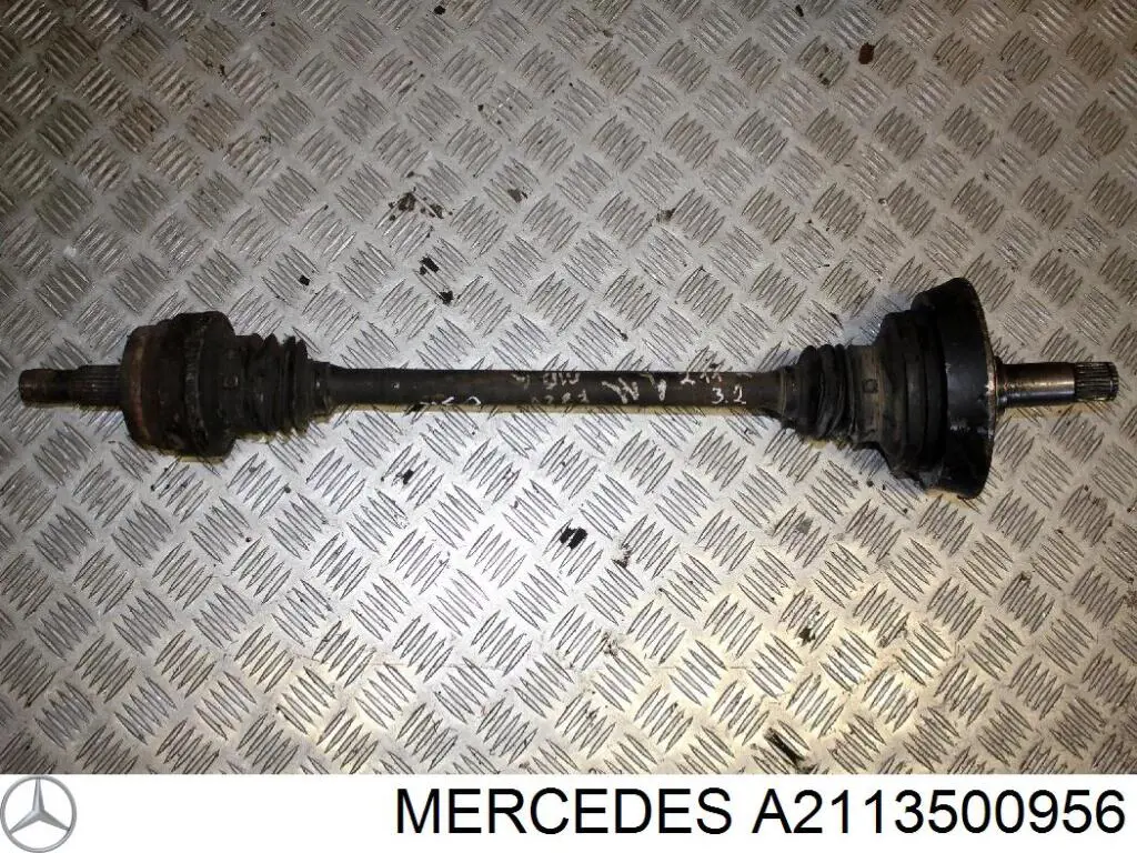 A2113500956 Mercedes semieixo (acionador dianteiro direito)